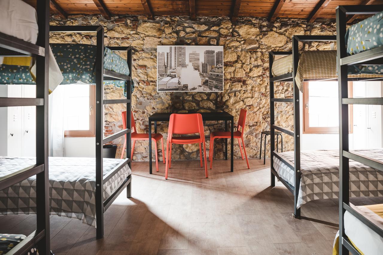 Bed in 8-Bed Mixed Dormitory Room